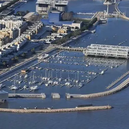 Beautiful And Magnific Yacht Hotel na wodzie Lizbona