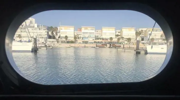 Beautiful And Magnific Yacht * ליסבון